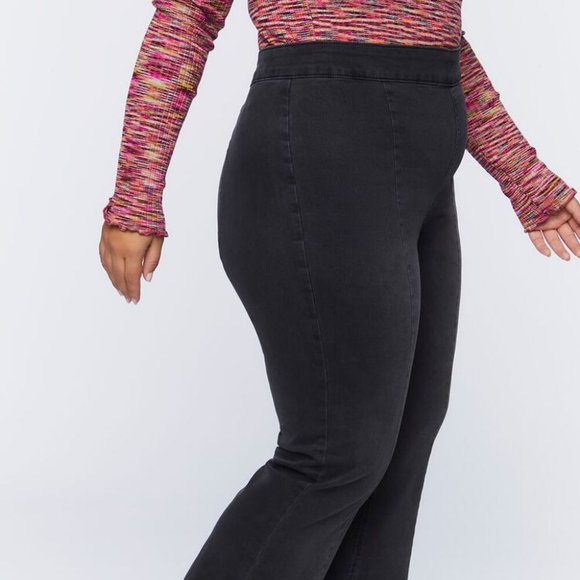 Forever 21+  Plus Size High-Rise Split Flare Jeans - Picture 5 of 15